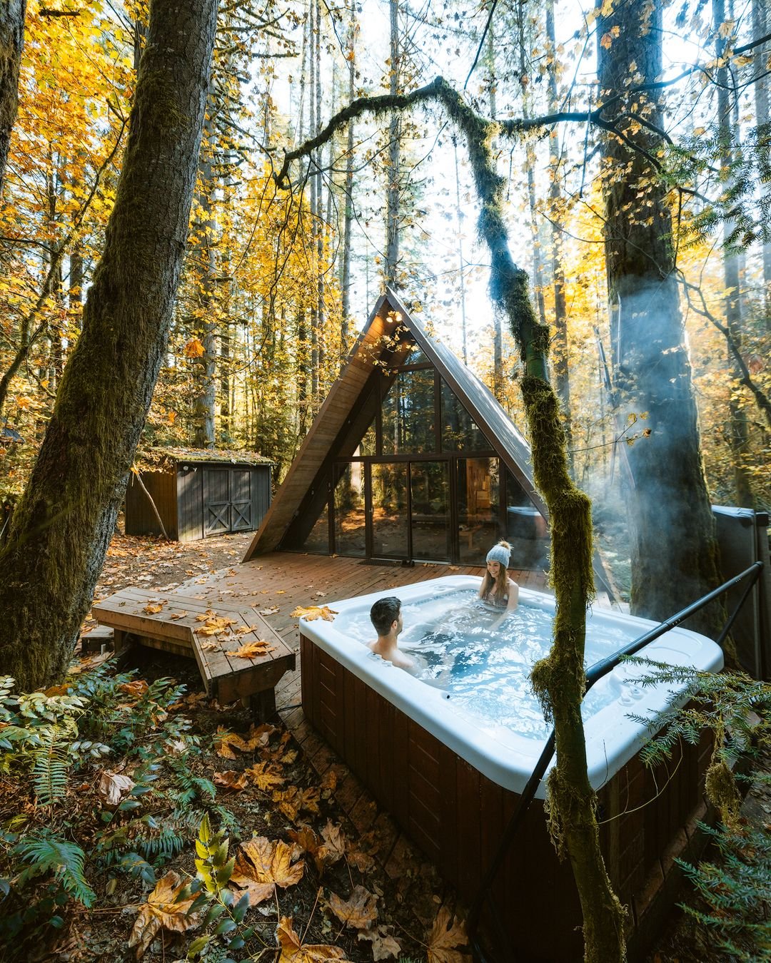 Outdoor Jacuzzi Idea